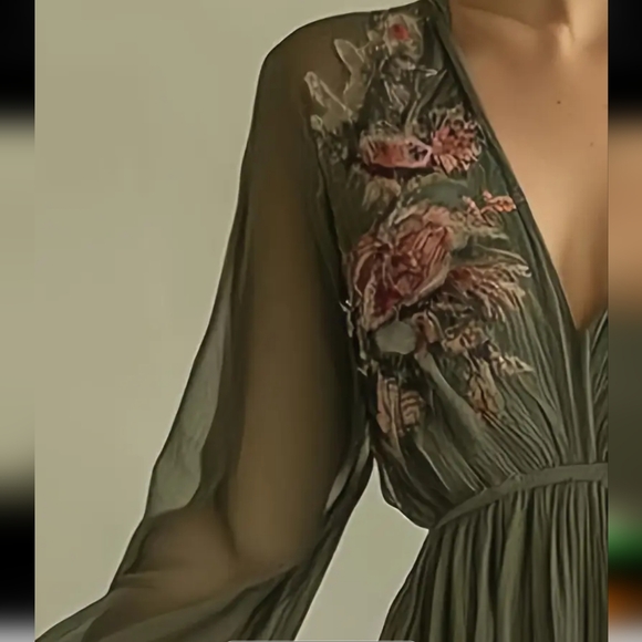 Bohemian Floral Maxi Dress - Picture 5 of 6